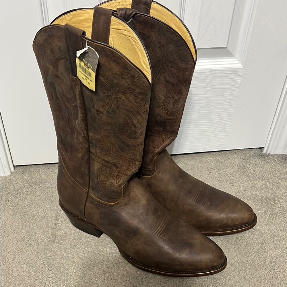 NWT Roper 15 EE Men's Brown Leather Cowboy Boots